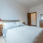 Guesthost - Roomy Near Unibo & Porta San Donato *