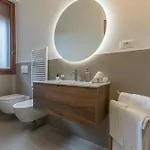 Guesthost - Roomy Near Unibo & Porta San Donato Appartamento *