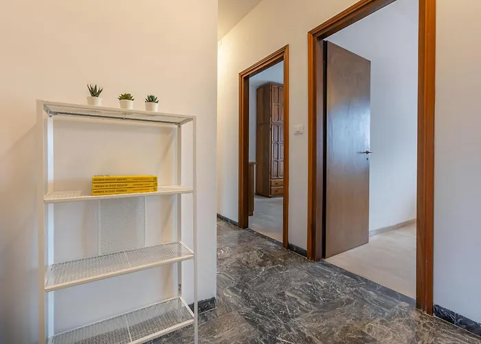 Guesthost - Roomy Near Unibo & Porta San Donato * 볼로냐