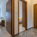 Guesthost - Roomy Near Unibo & Porta San Donato 博洛尼亚